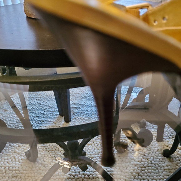 Gold Sandals - Picture 4 of 7